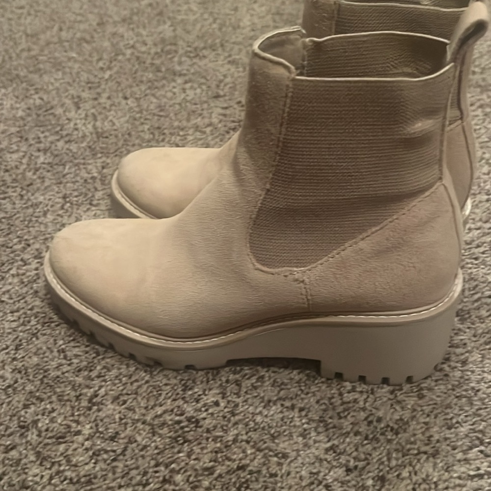 Dolce Vita Chelsea Boots